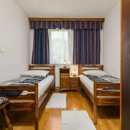 Apartman Ines *
